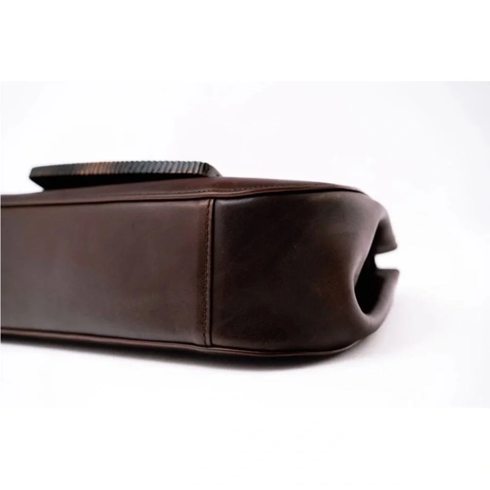 Gucci Tom Ford Era Brown Leather Shoulder Bag - Picture 11 of 13